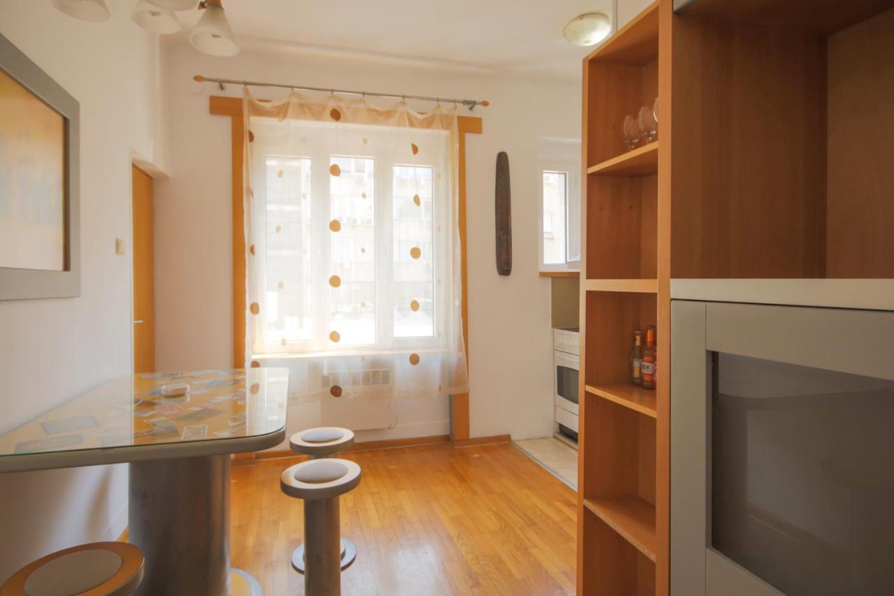 Apartman Obilic Belgrado Esterno foto